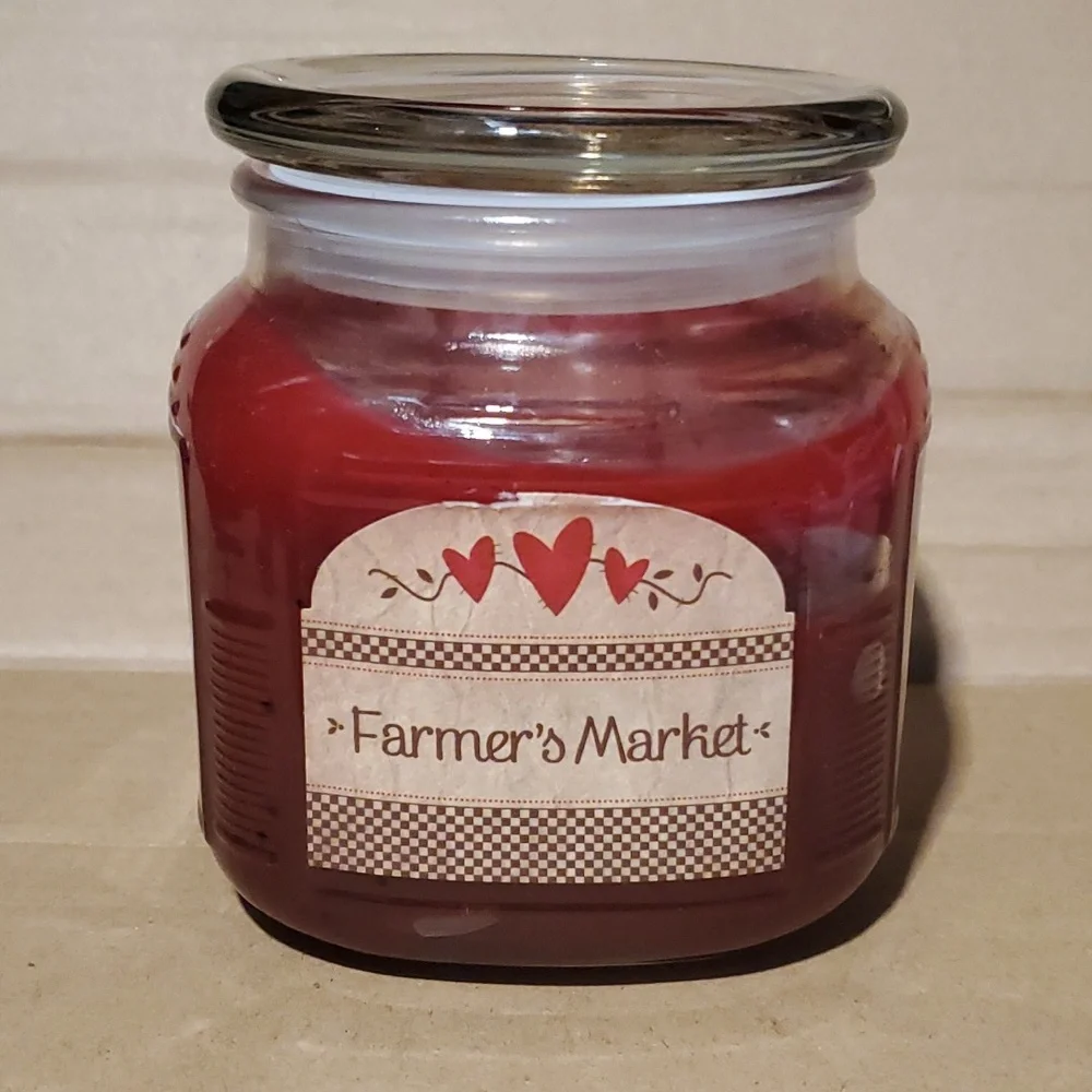 BERRY TART Red Farmer's Market 2 Scents - 16 oz,‎ two wick Gold Canyon candle
